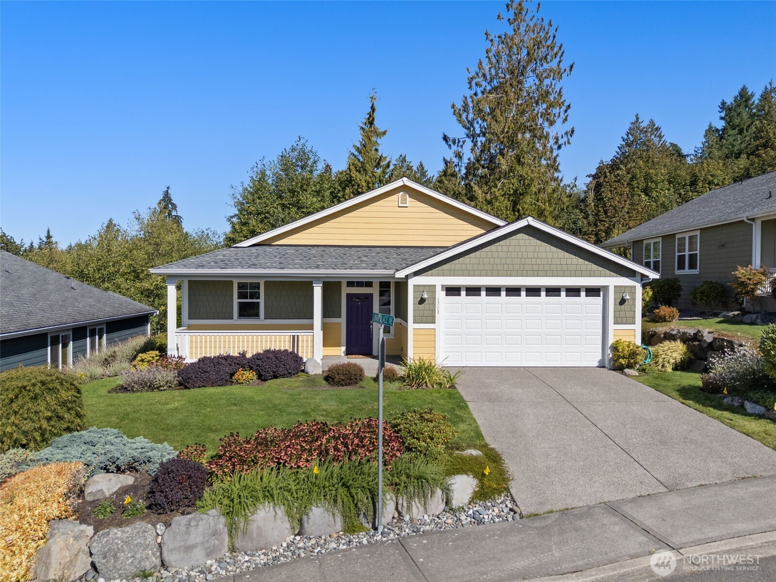 1711 NE Outlook Lane, Poulsbo, WA 98370