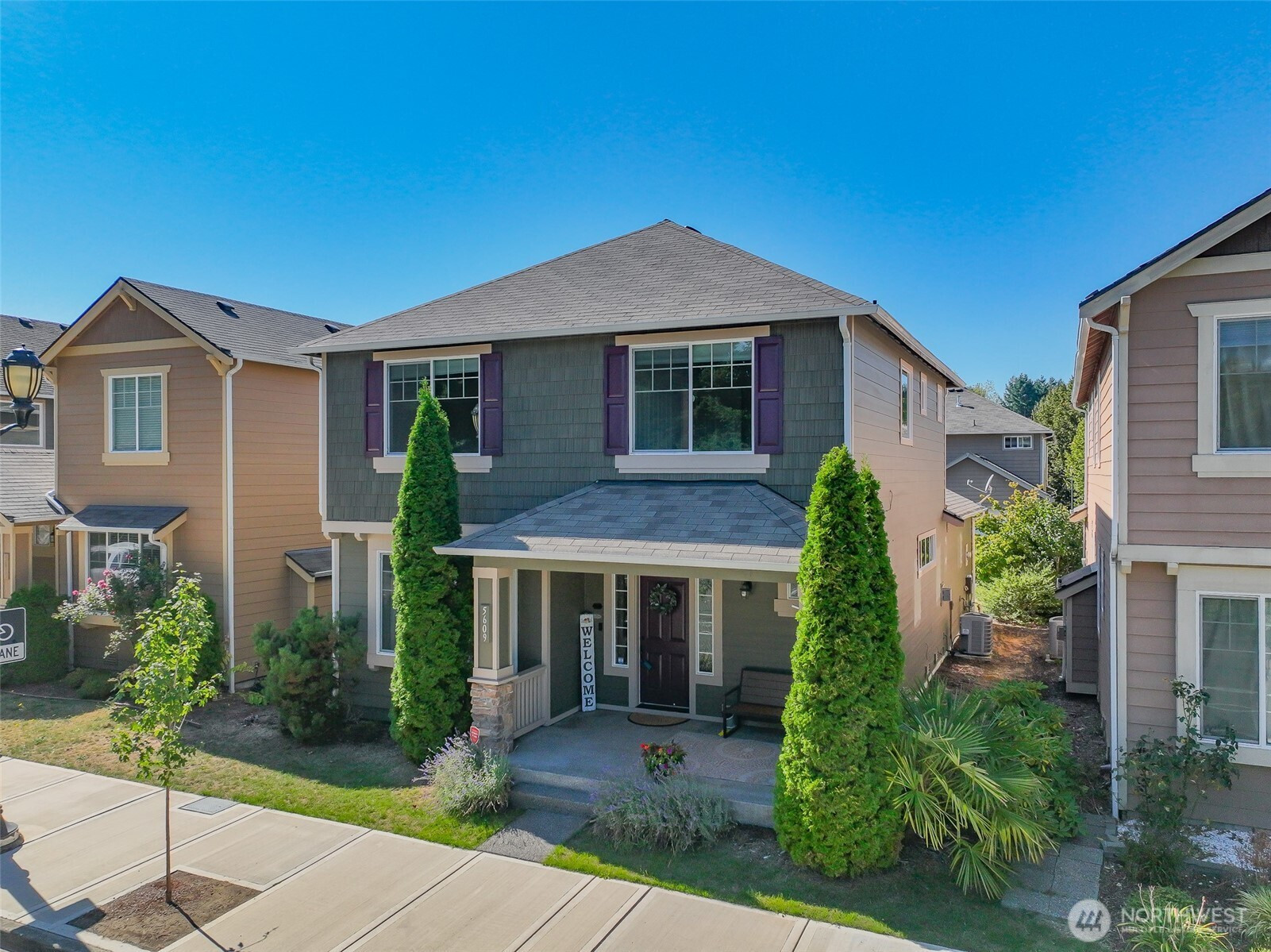 5609 Parkside Drive SE, Lacey, WA 98503