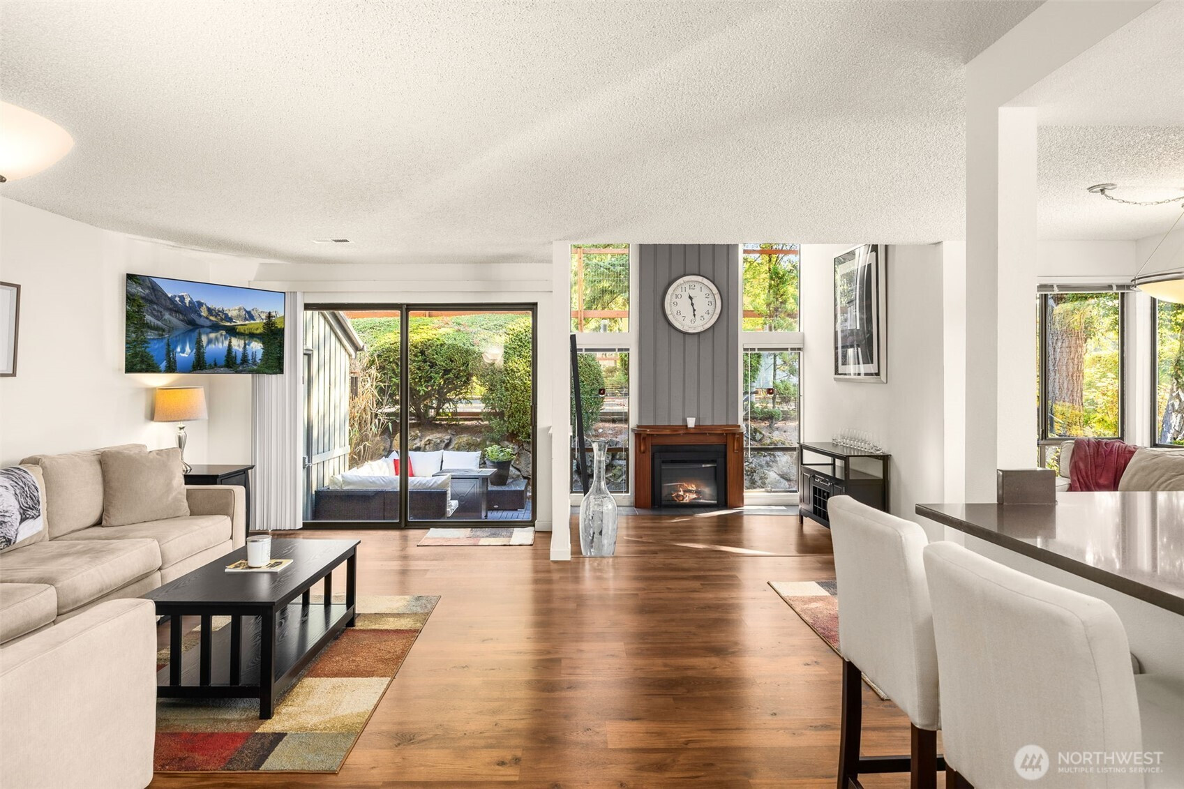 3400 108th Place NE, Bellevue, WA 98004