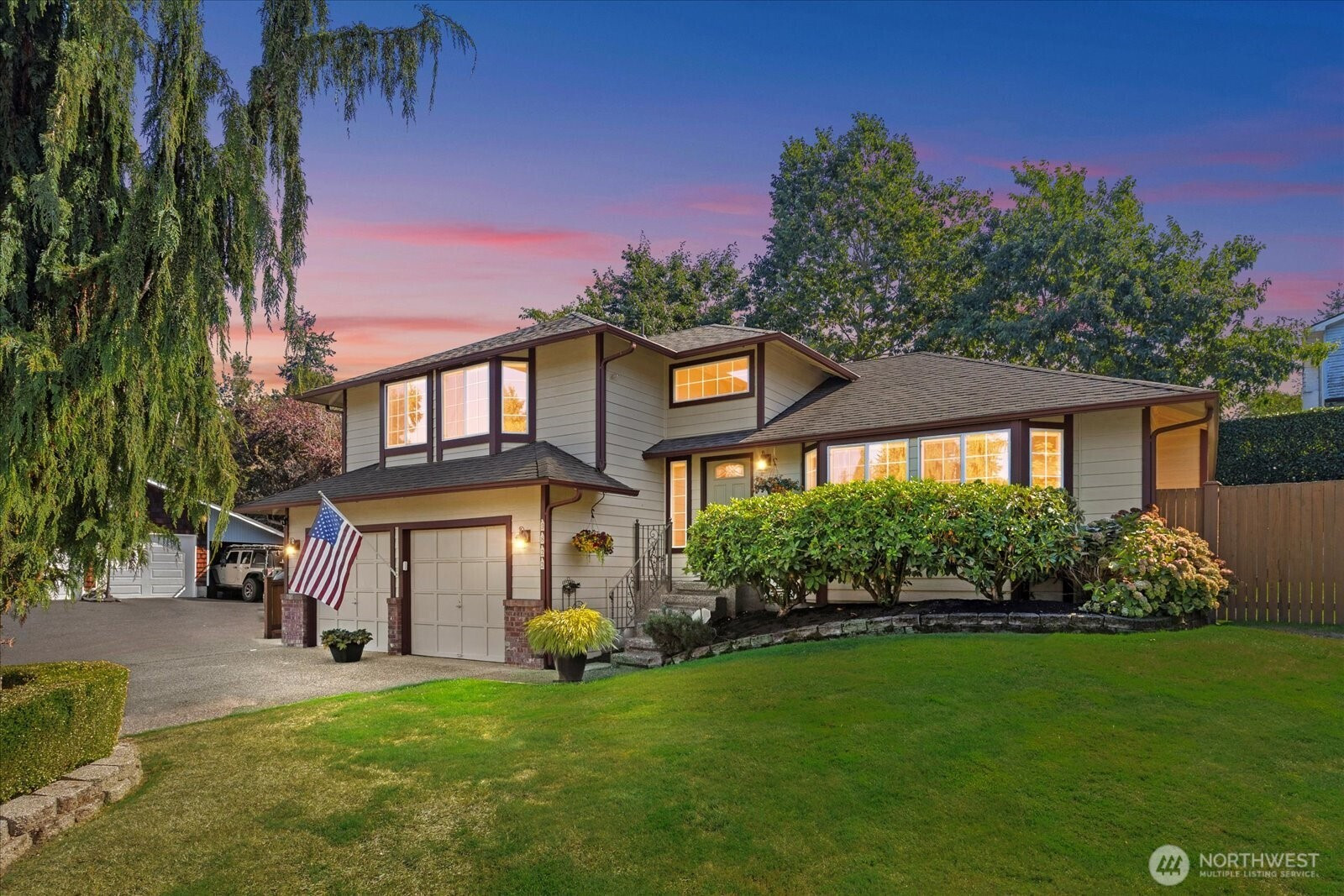 3822 Maple Road, Lynnwood, WA 98037
