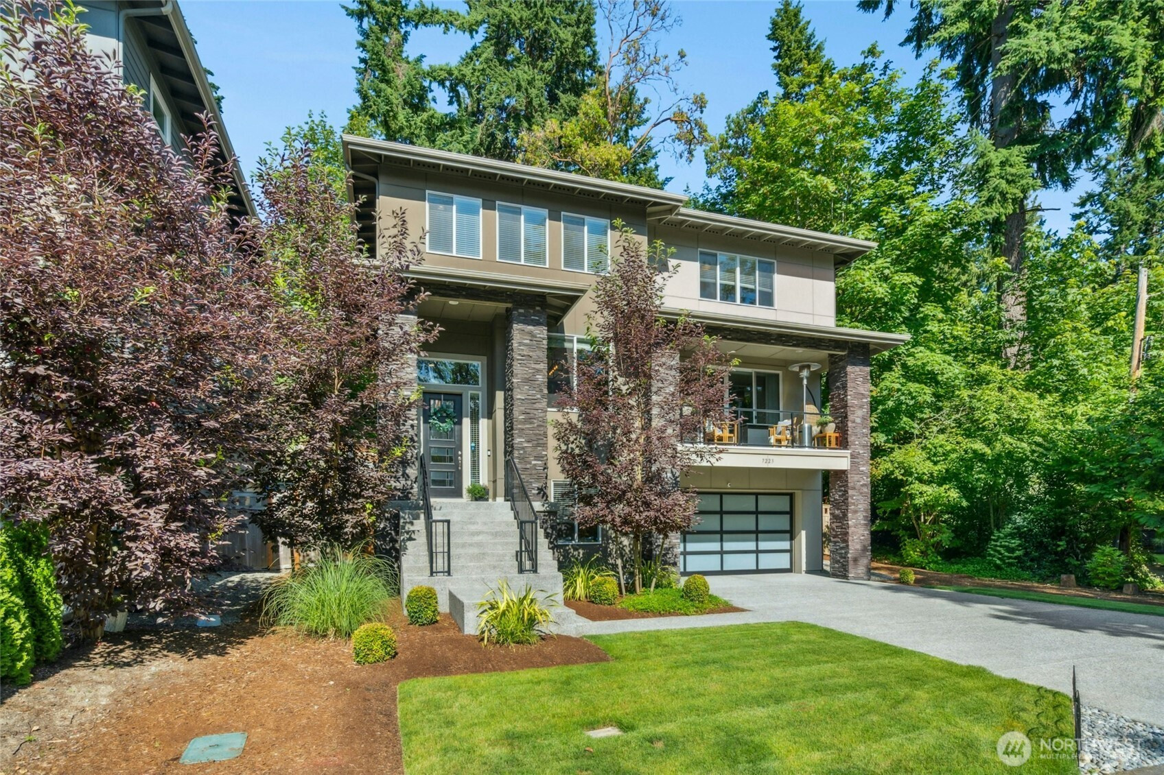 7223 NE 118th Court, Kirkland, WA 98034