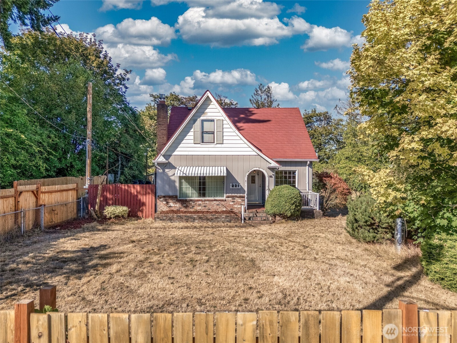 221 S 96th Street, Tacoma, WA 98444