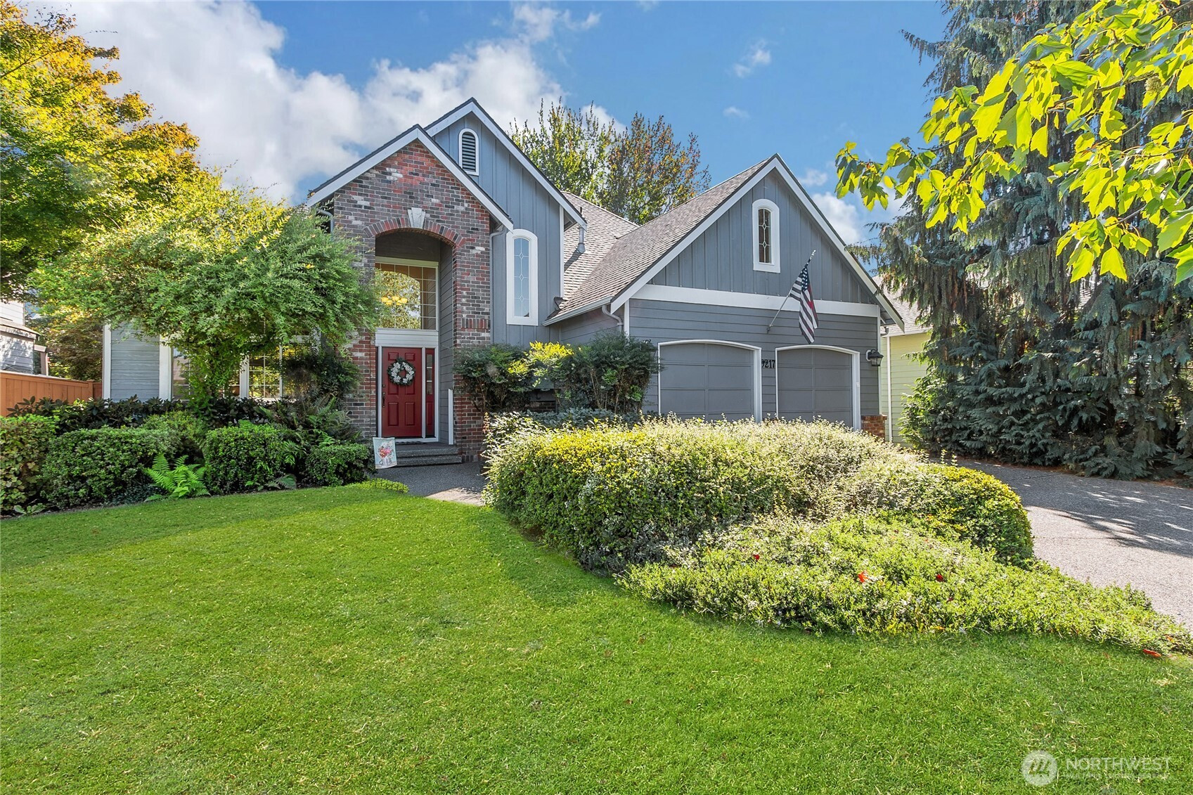 9217 180th Avenue E, Bonney Lake, WA 98391