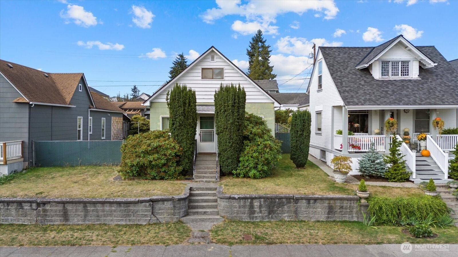 2310 Rockefeller Avenue, Everett, WA 98201
