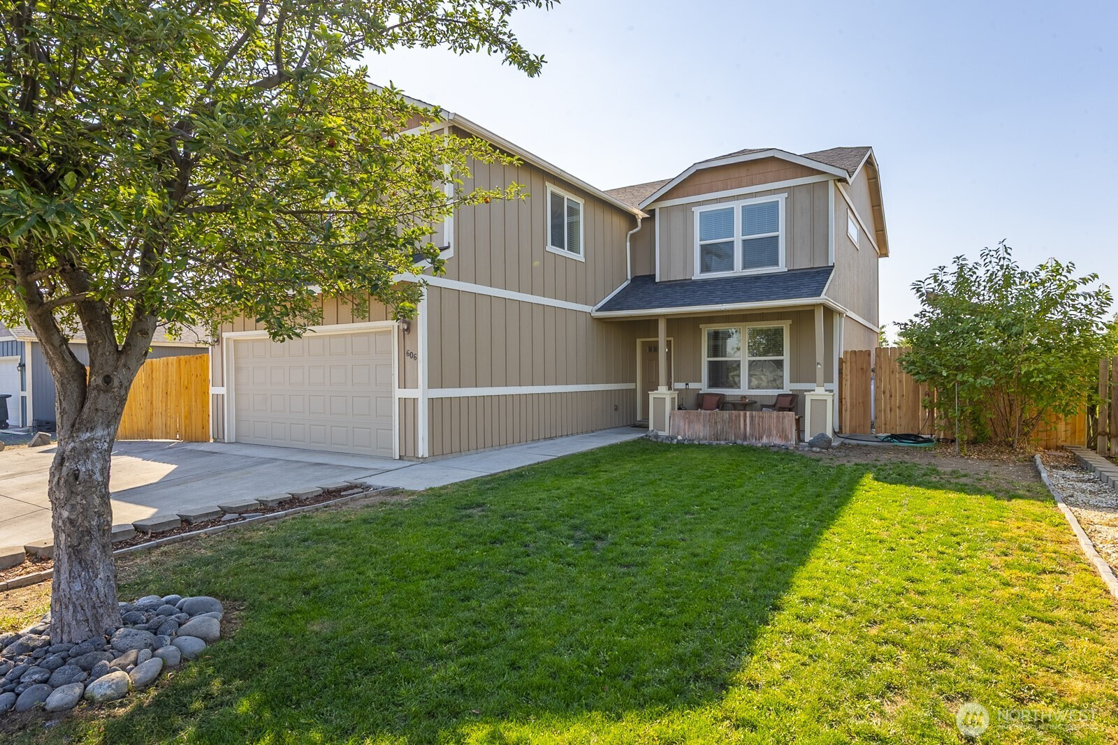 606 N Florida Drive, Moses Lake, WA 98837