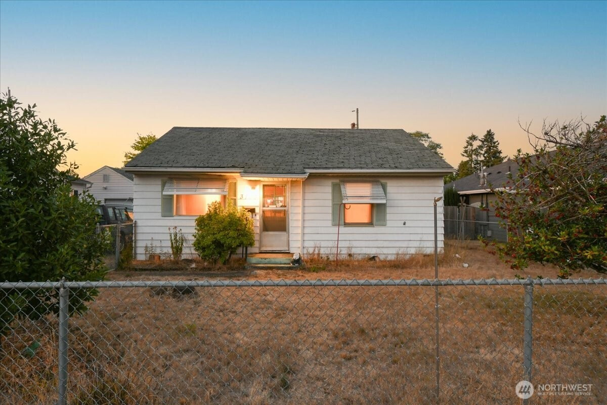 3104 E 24th Street, Vancouver, WA 98661