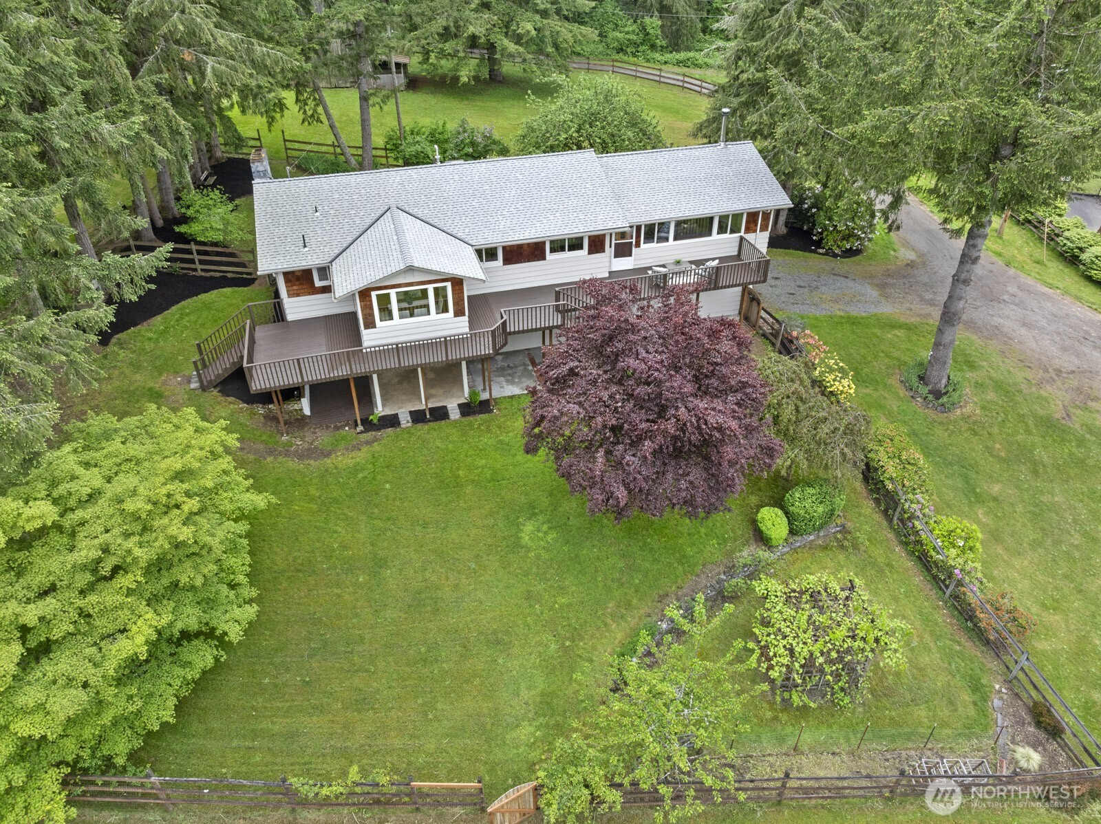 30911 SE 43rd Court, Fall City, WA 98024