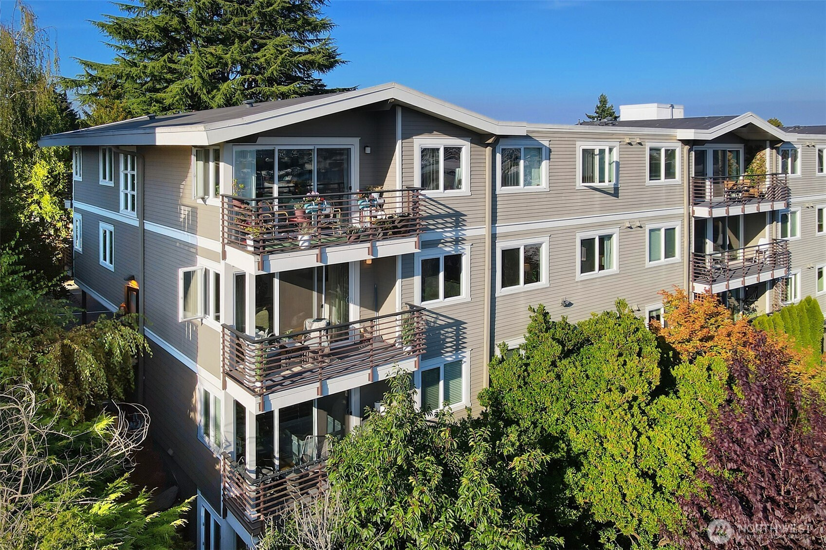 2830 NW 56th Street, Seattle, WA 98107