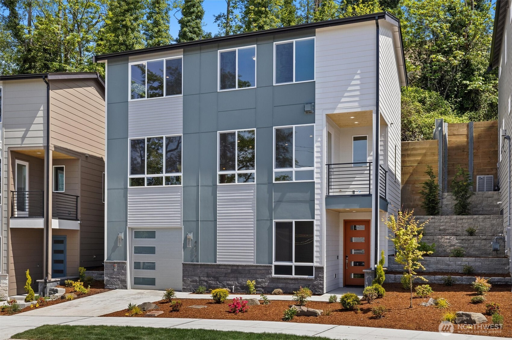 4572 22nd Avenue SW, Seattle, WA 98106