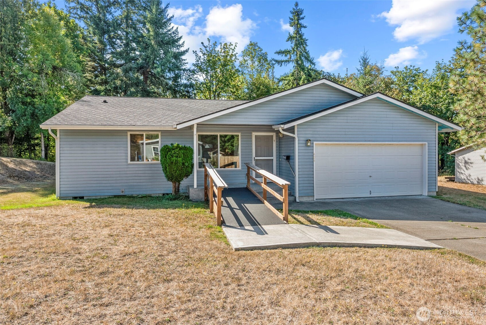 404 Rons Court, Kelso, WA 98626