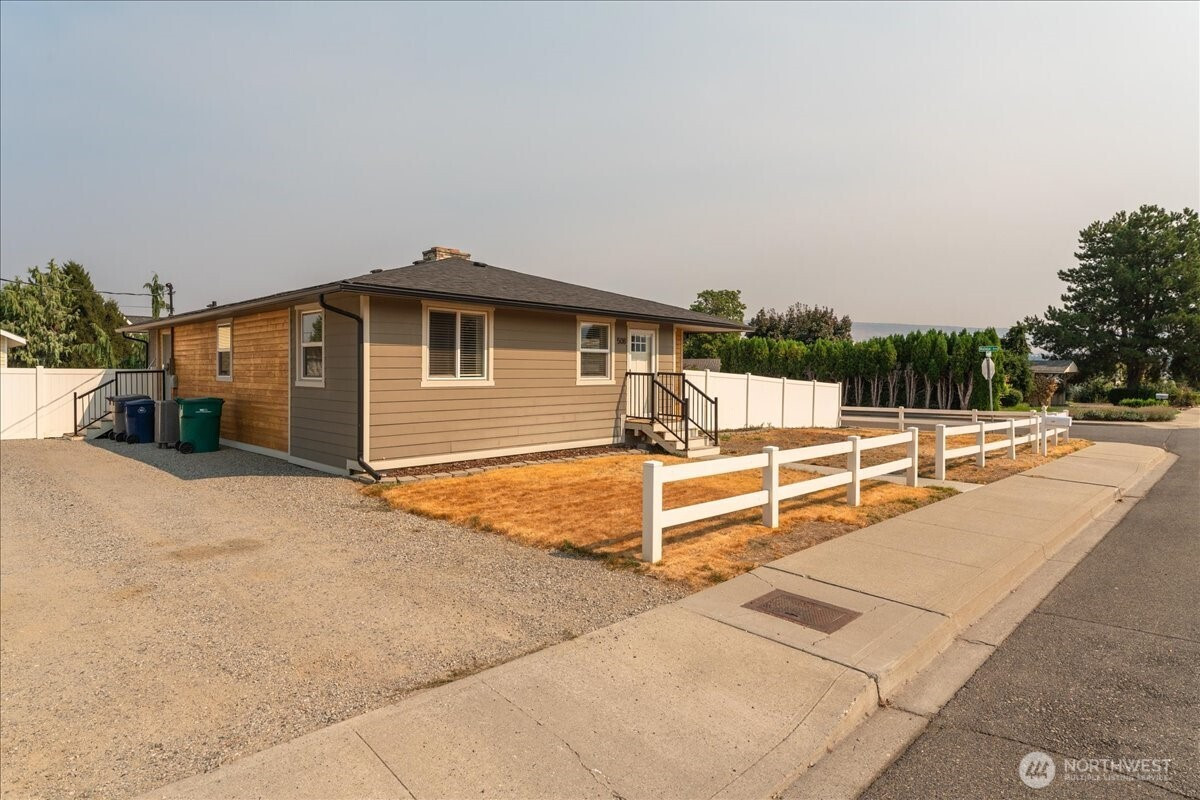 508 Hainsworth Street, Wenatchee, WA 98801
