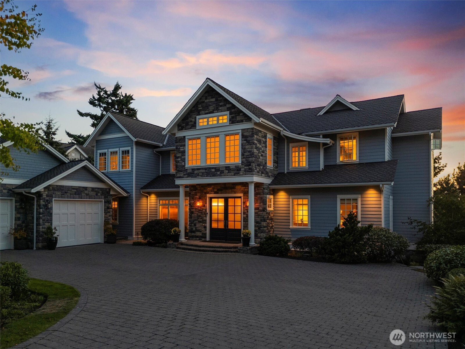 30 Shorewood Drive, Bellingham, WA 98225