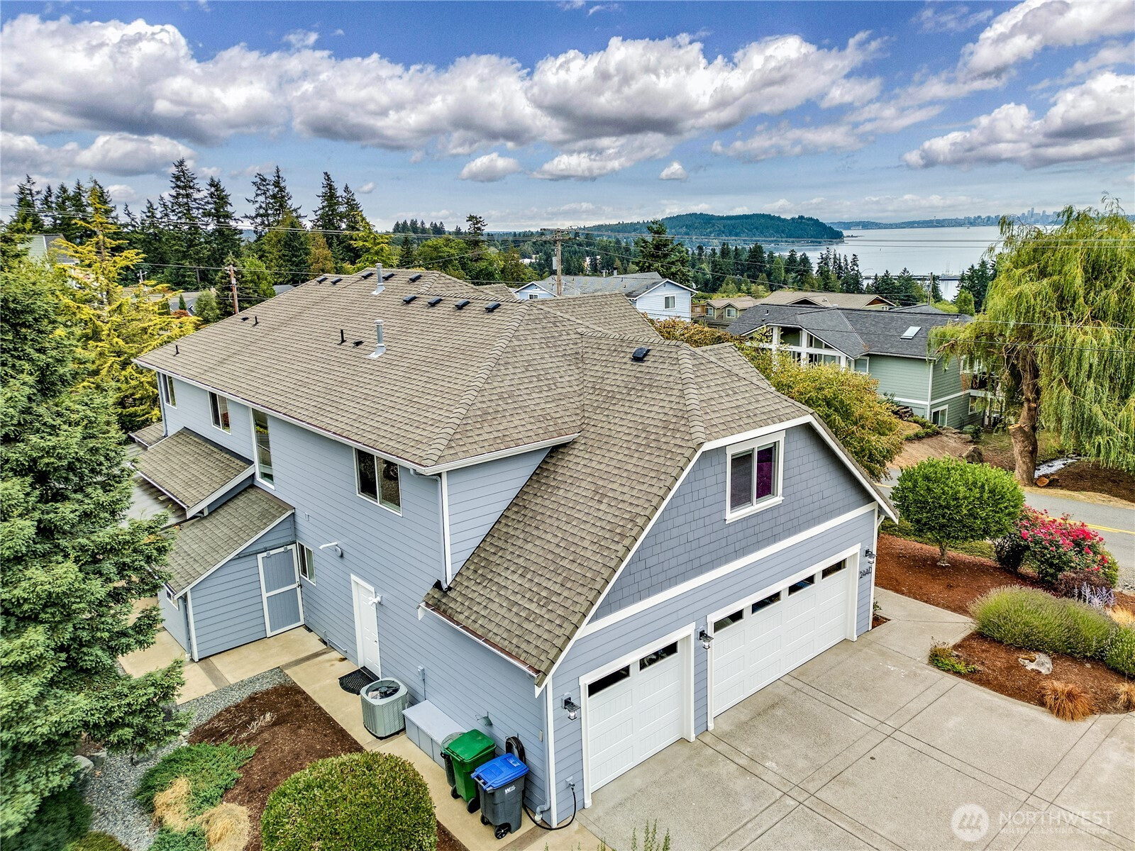 2440 Alaska Avenue E, Port Orchard, WA 98366
