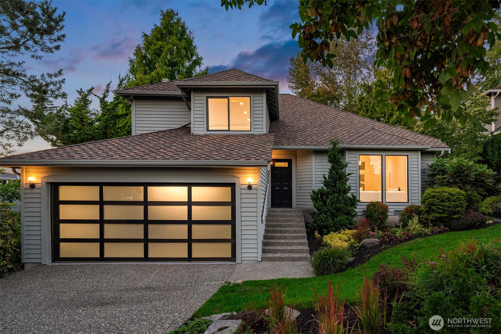 11220 NE 92nd Street, Kirkland, WA 98033