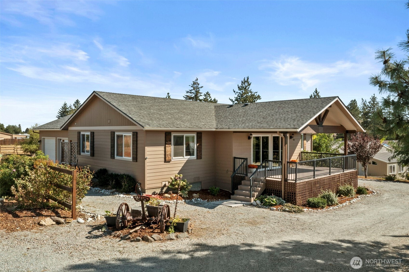 415 N Jackson Street, Waterville, WA 98858