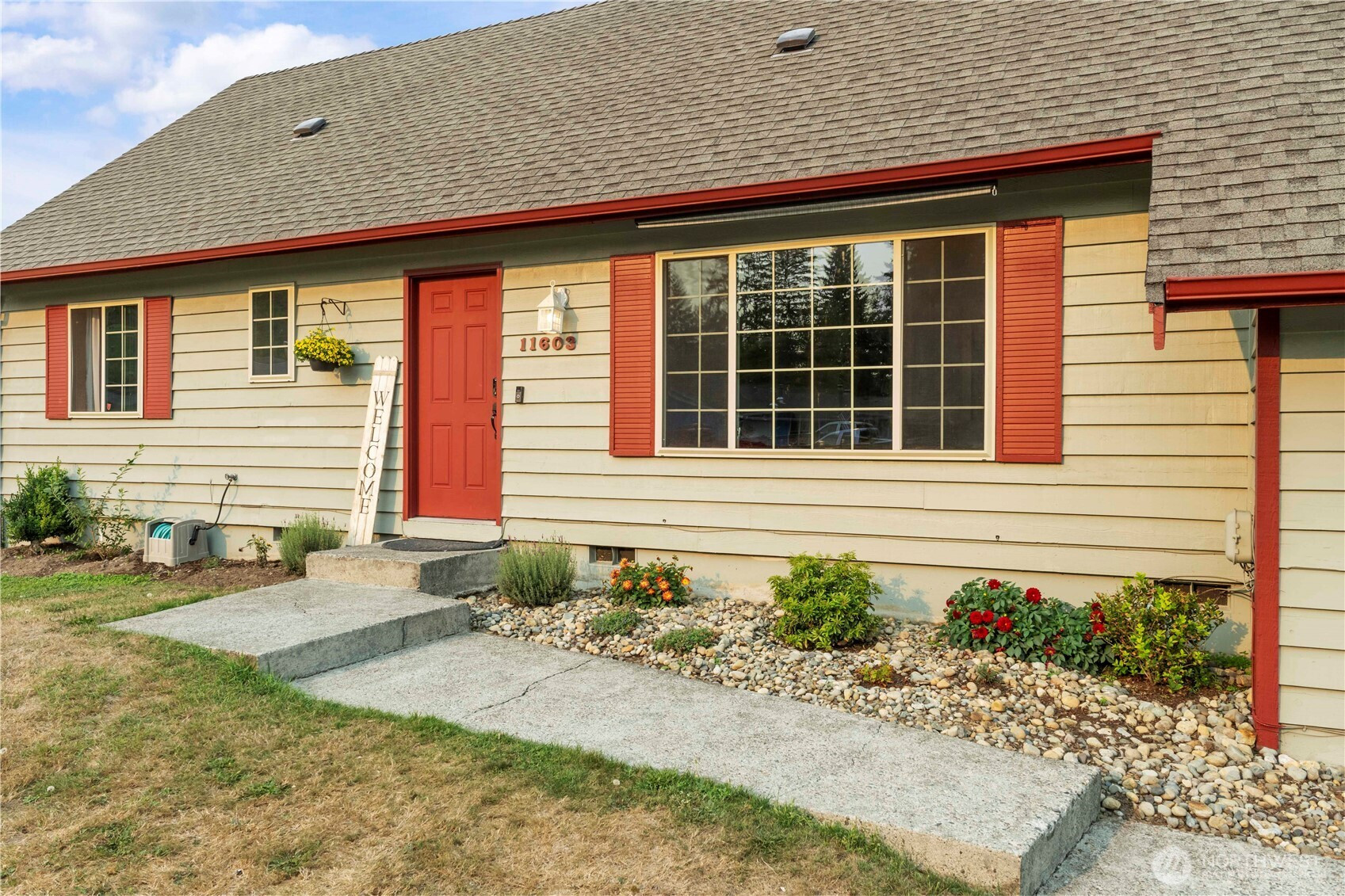 11603 212th Avenue E, Bonney Lake, WA 98391