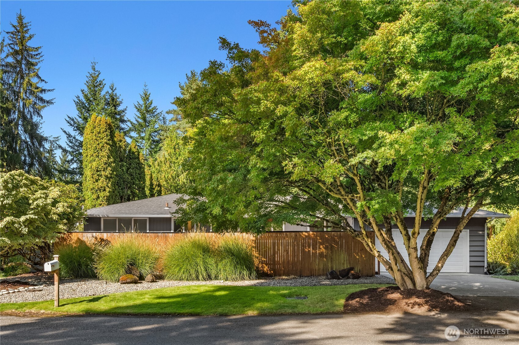 12442 NE 6th Place, Bellevue, WA 98005