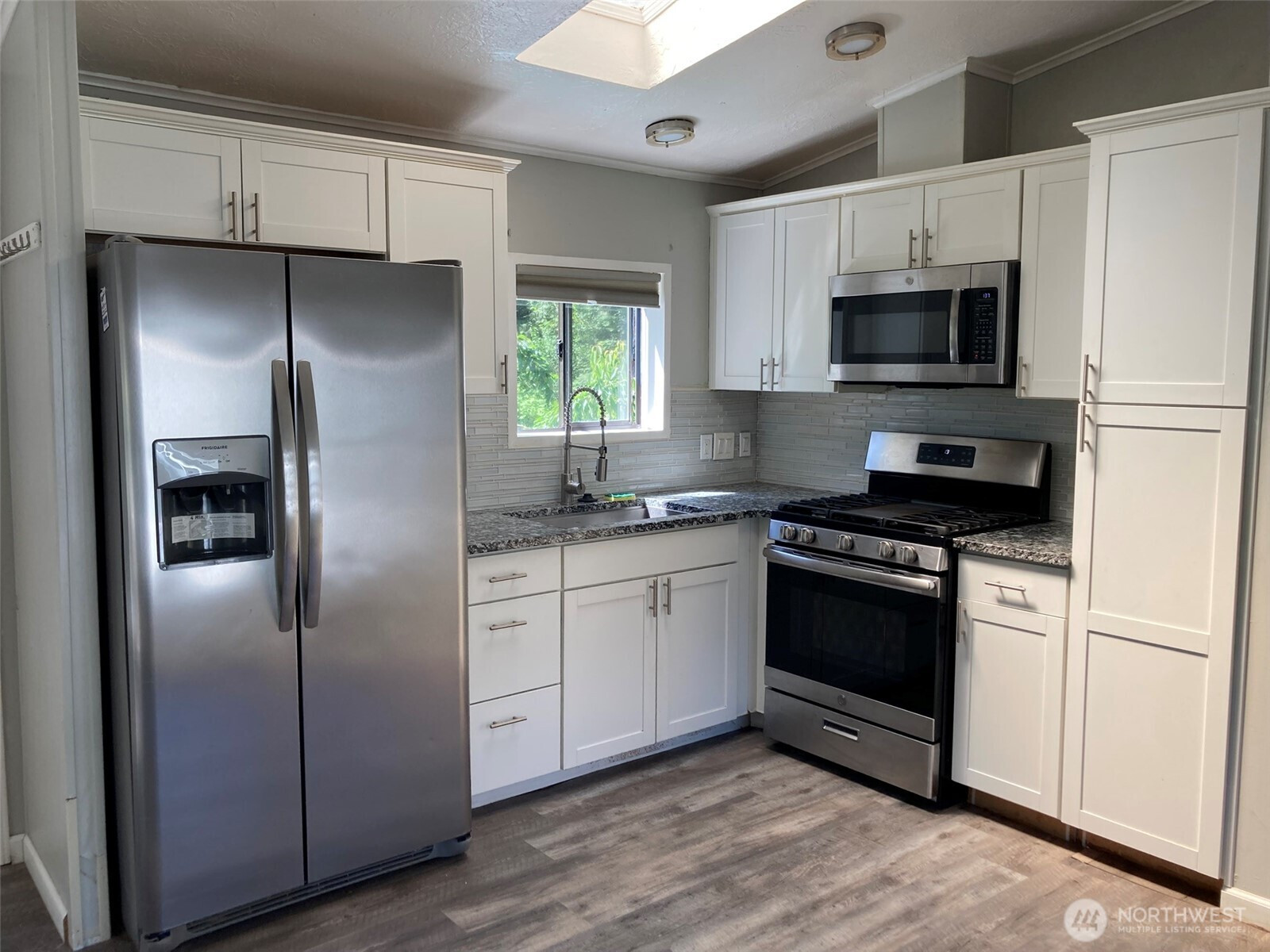 4672 Birch Bay Lynden Rd, Blaine, WA 98230