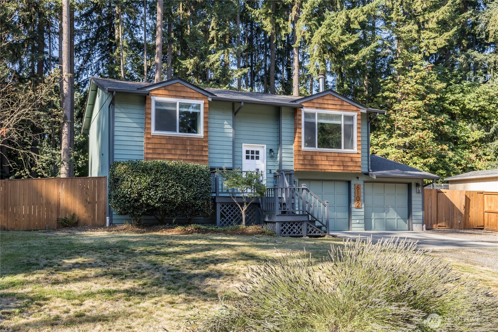 6102 190th Avenue E, Lake Tapps, WA 98391