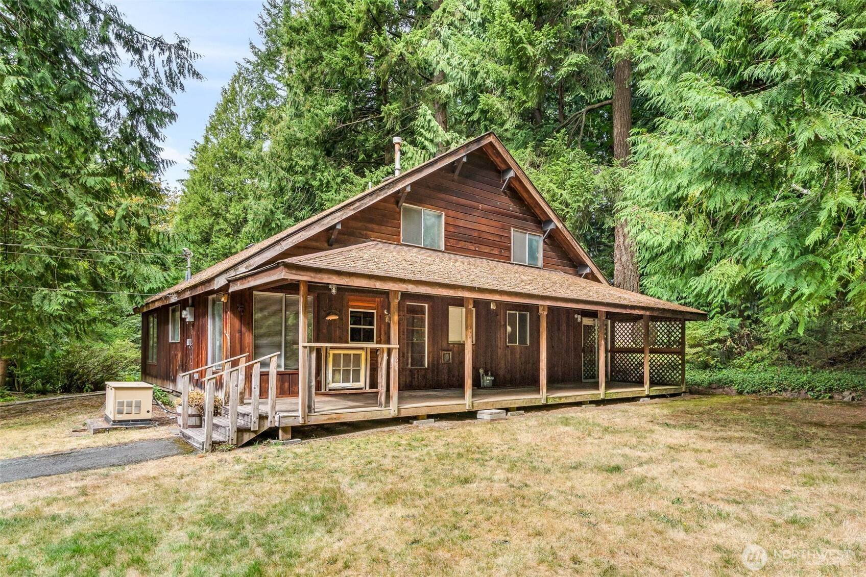 18361 214th Avenue NE, Woodinville, WA 98077