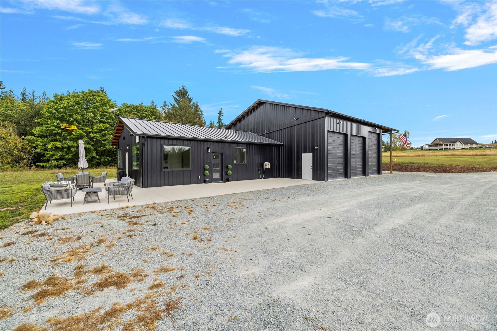 22850 N Starbird Road, Mount Vernon, WA 98274