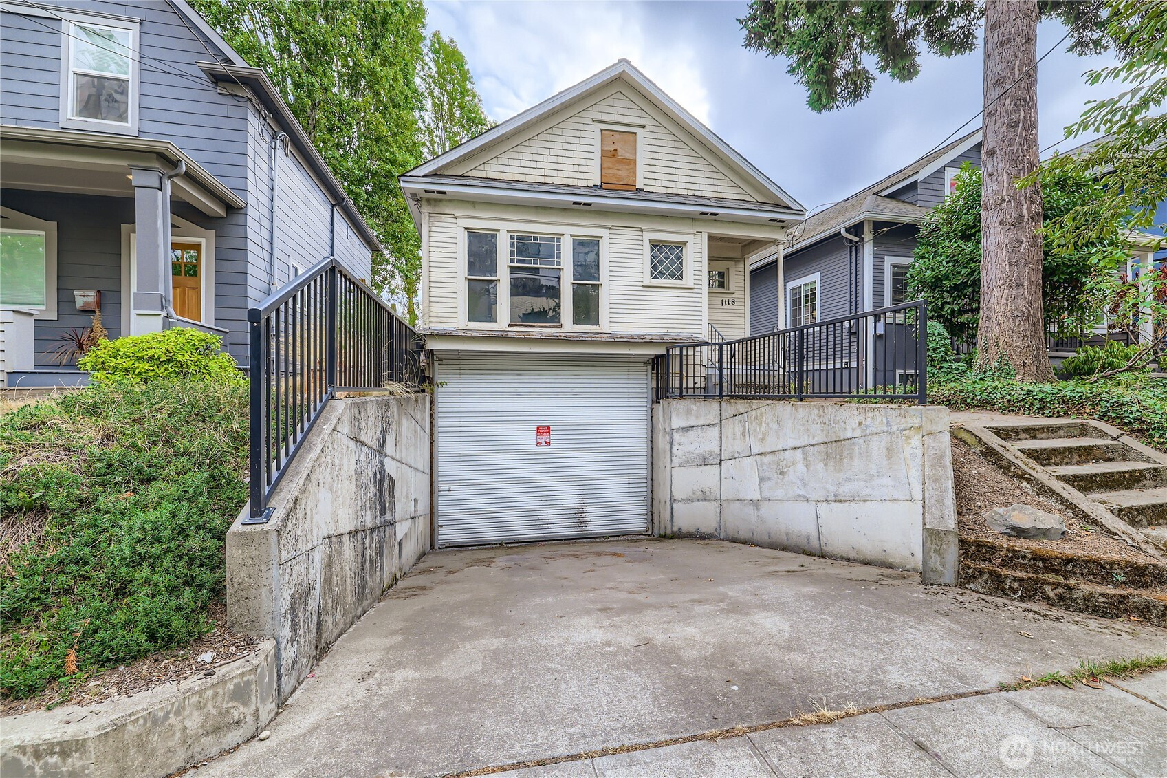 1118 24th Avenue, Seattle, WA 98122