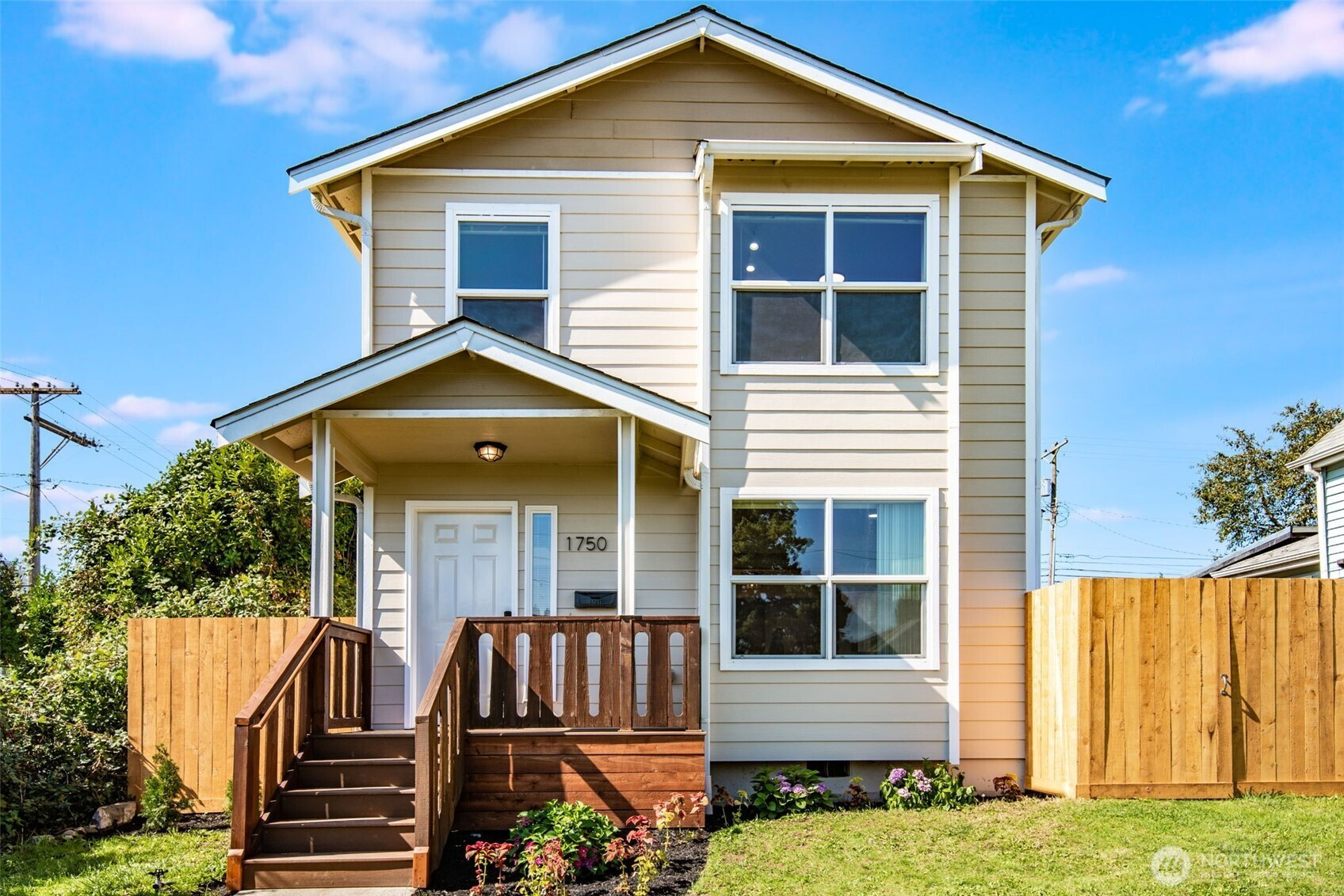 1750 S Ainsworth Avenue, Tacoma, WA 98405