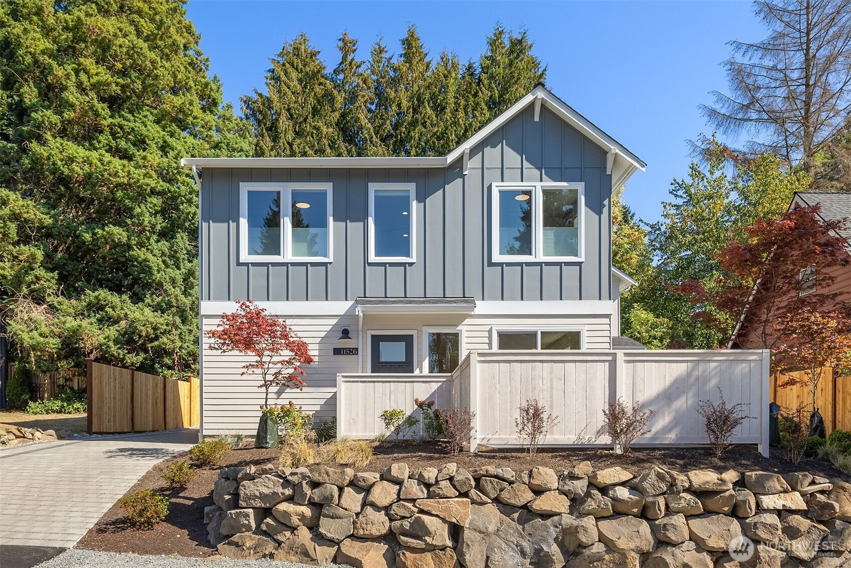 11526 38th Avenue NE, Seattle, WA 98125