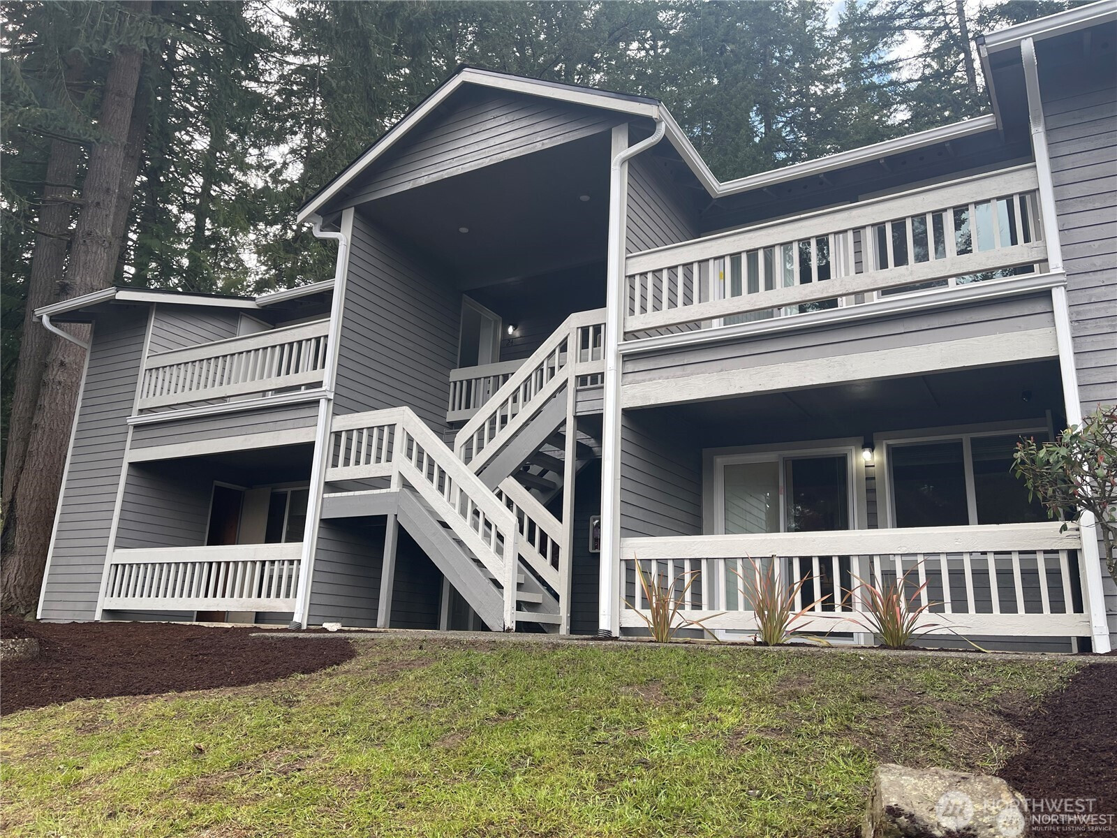 4414 NW Wedgewood Lane, Bremerton, WA 98312