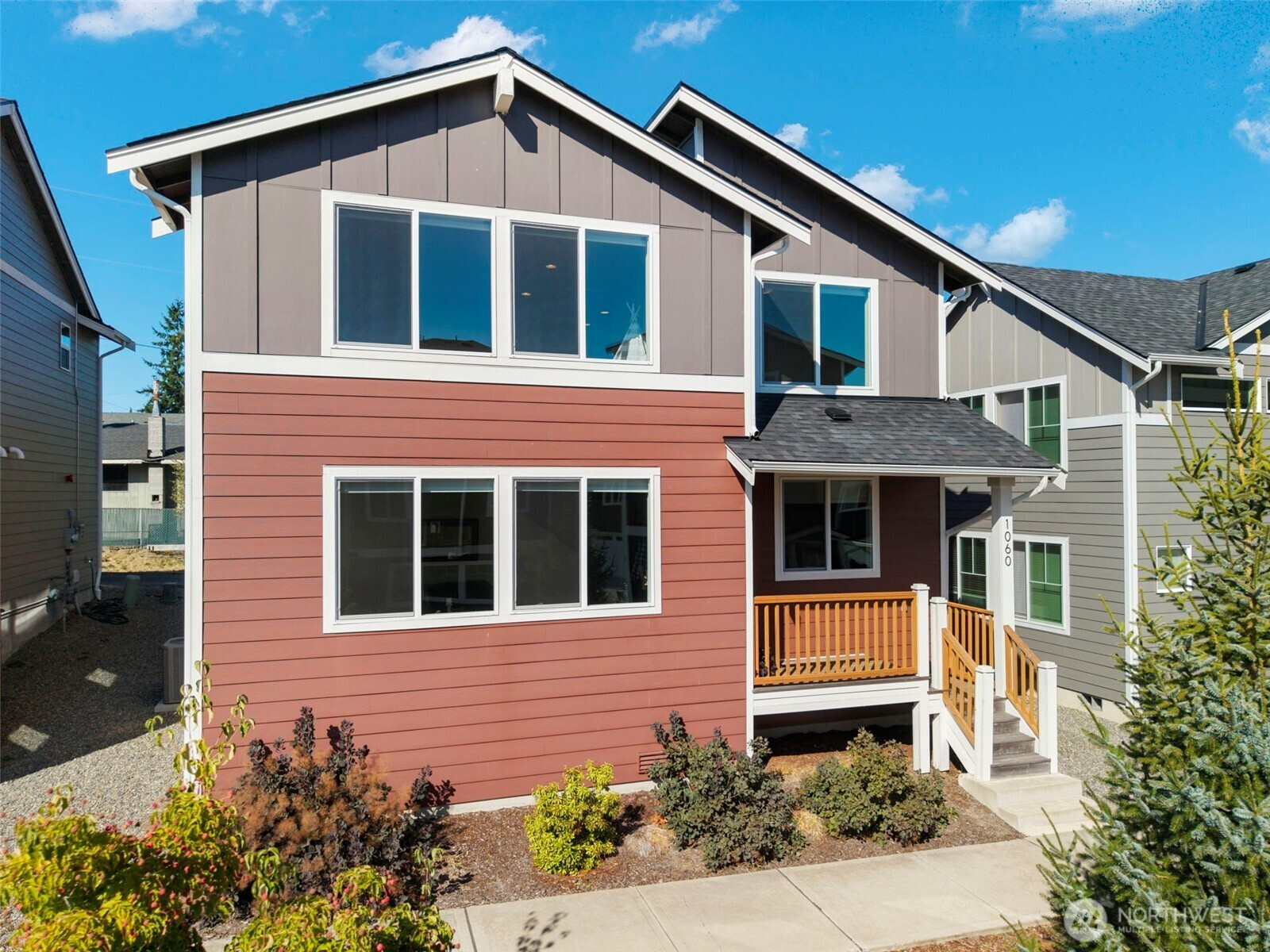 1060 Banyan Street, Bremerton, WA 98310