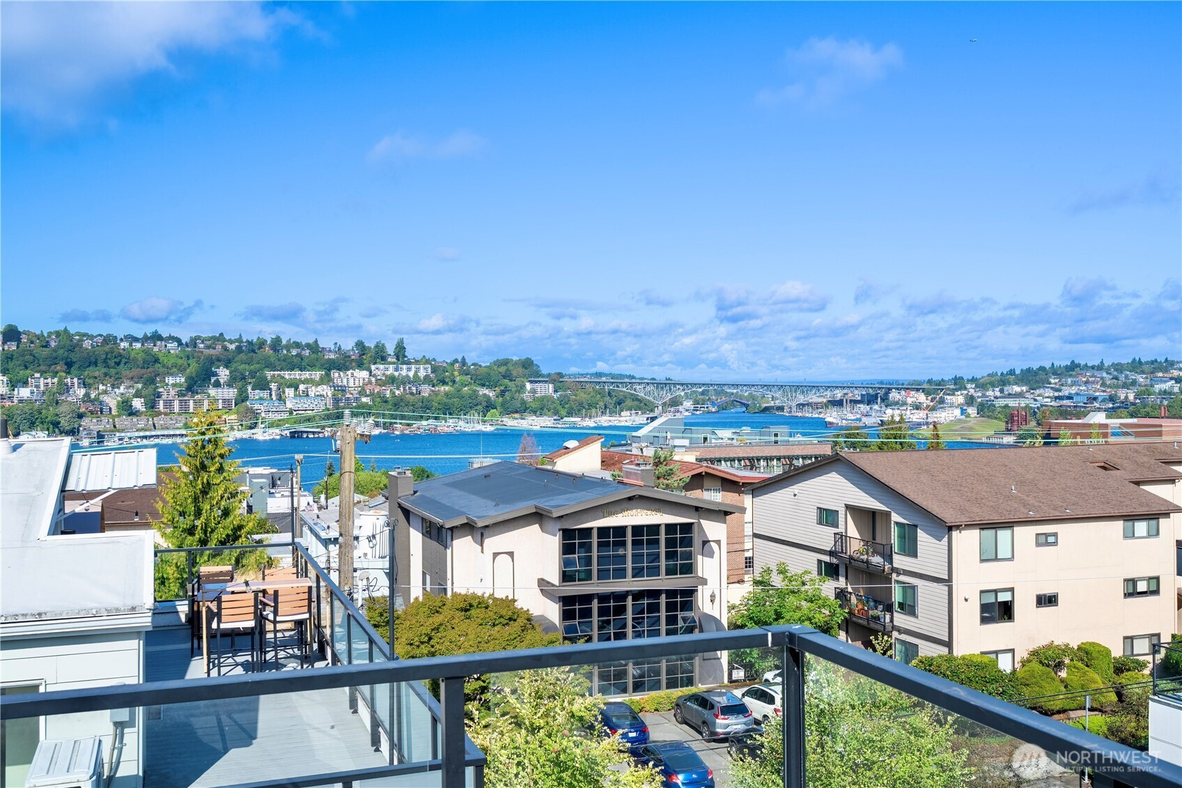 2218 Franklin Avenue E, Seattle, WA 98102