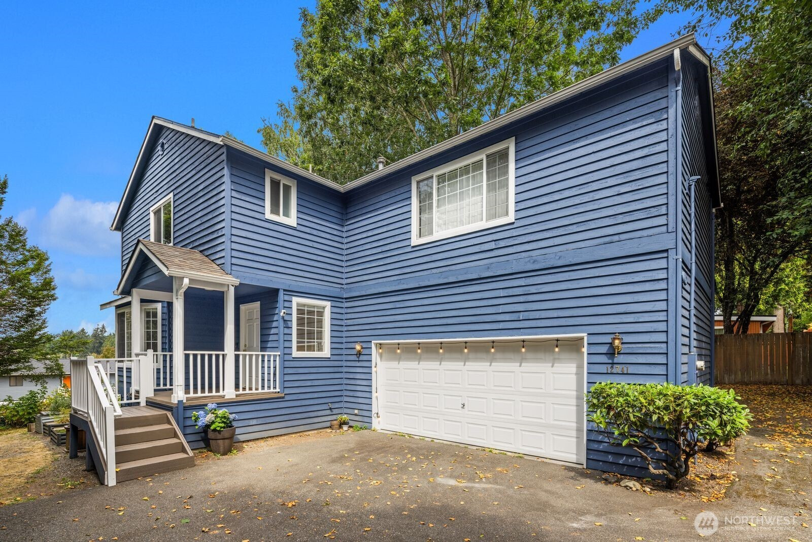 12741 37th Avenue NE, Seattle, WA 98125