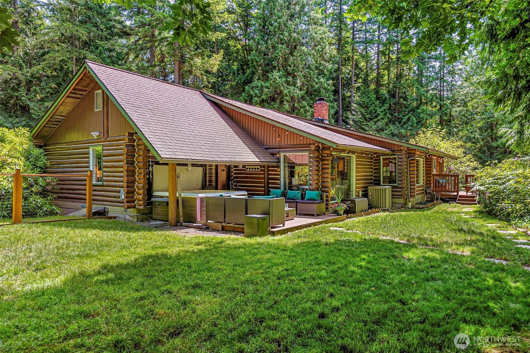 6830 NW Anderson Hill Road, Silverdale, WA 98383