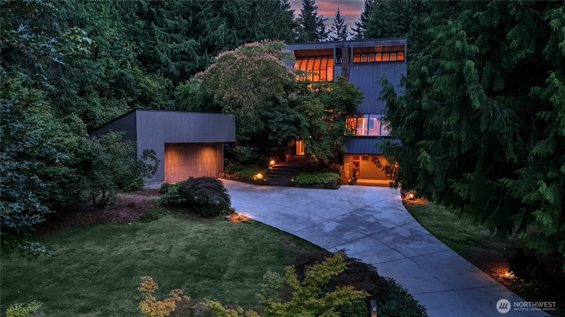 14229 SE 213th Street, Kent, WA 98042