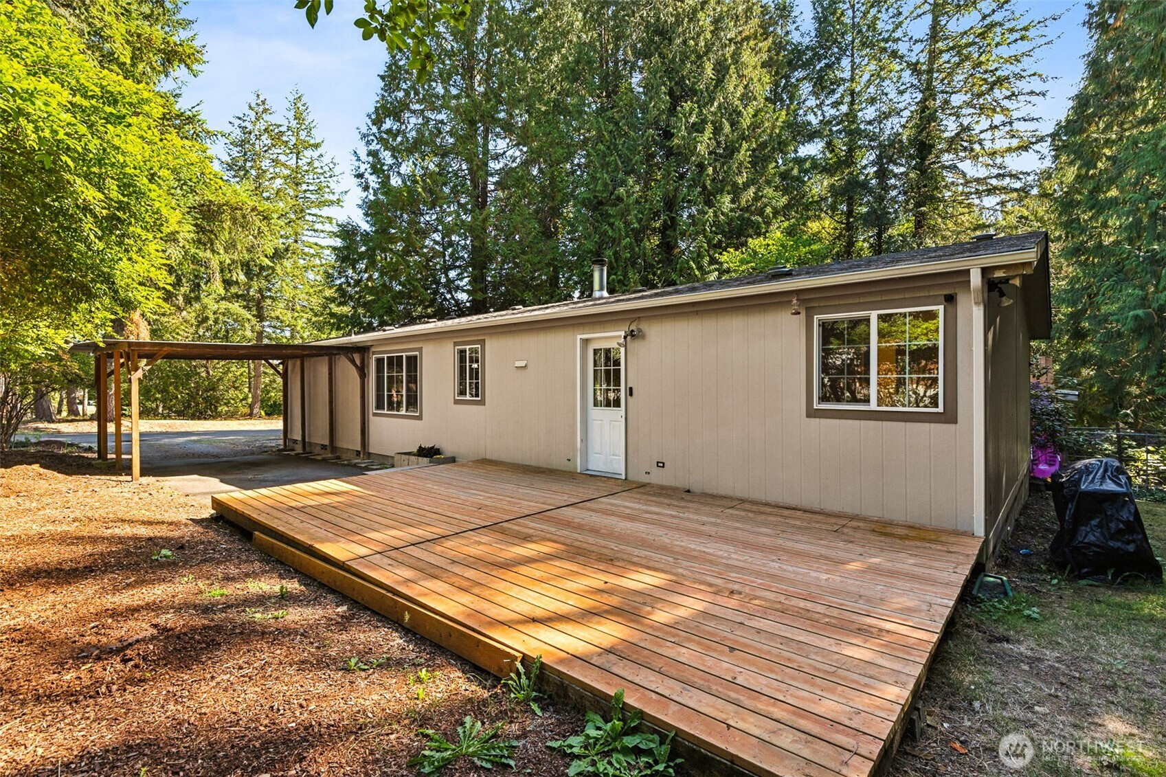 8243 Cedarwood Street SE, Tenino, WA 98589