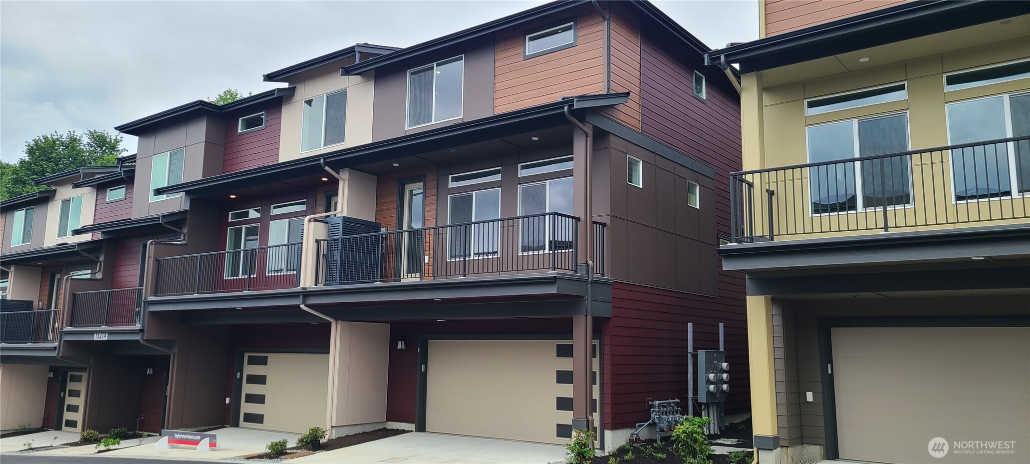 13216 NE 127th Court, Kirkland, WA 98034