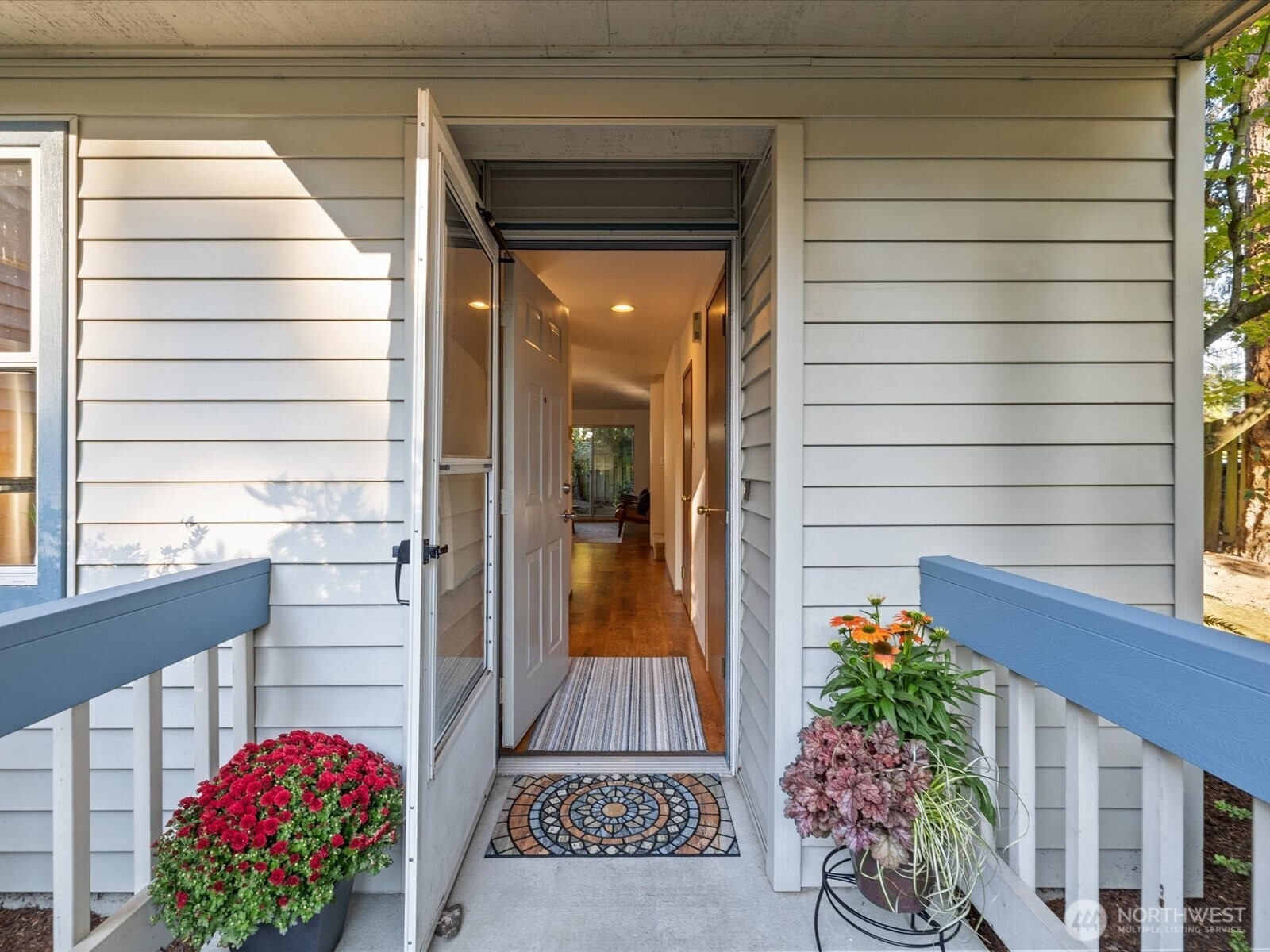 7606 201st Street SW, Edmonds, WA 98026