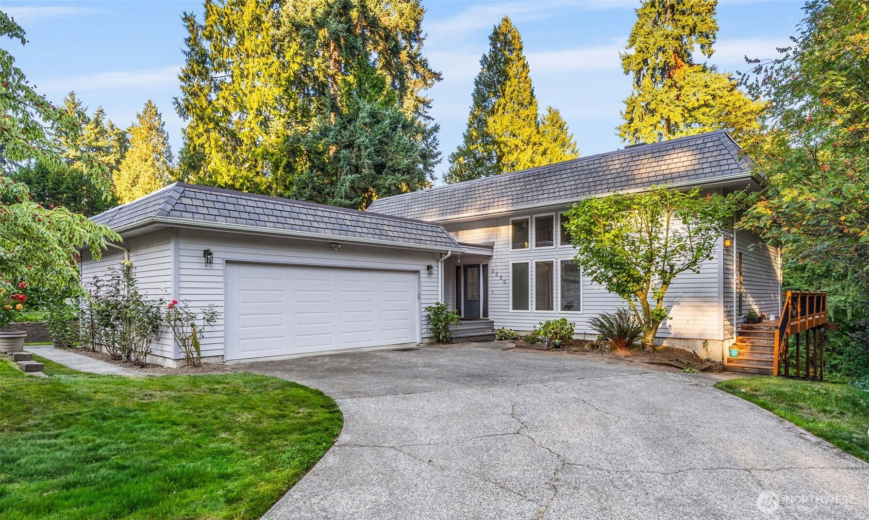 9520 31st Street Ct E, Edgewood, WA 98371