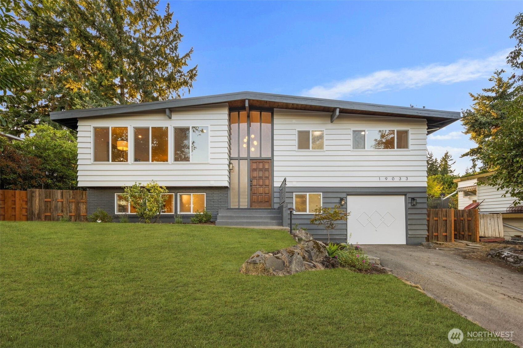 19033 47th Avenue S, SeaTac, WA 98188