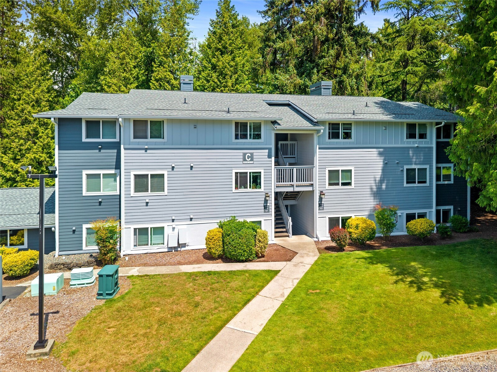 14010 NE 181st Place, Woodinville, WA 98072