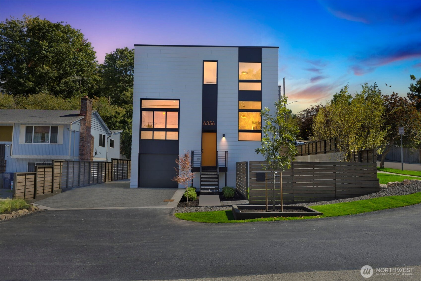 6356 47th Avenue S, Seattle, WA 98118
