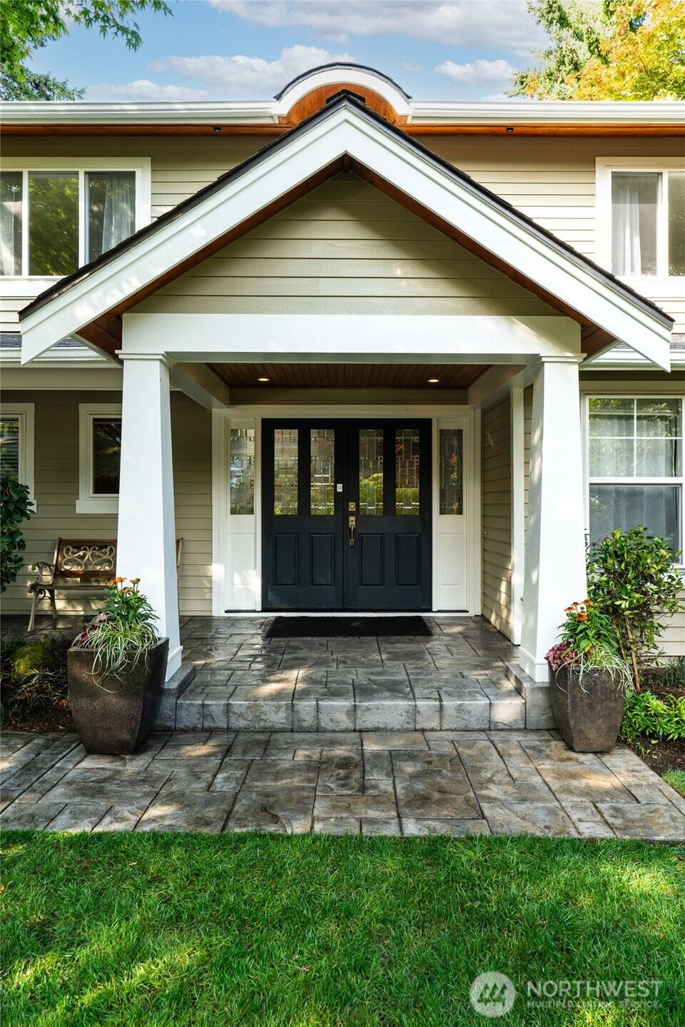 4305 105th Avenue NE, Kirkland, WA 98033