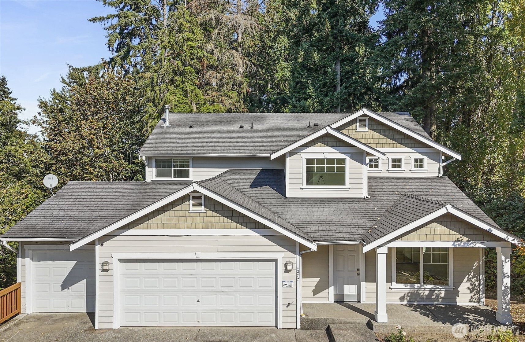 4272 S 160th Street, Tukwila, WA 98188