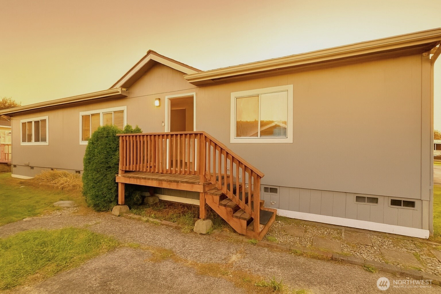 210 37th Street SE, Auburn, WA 98002