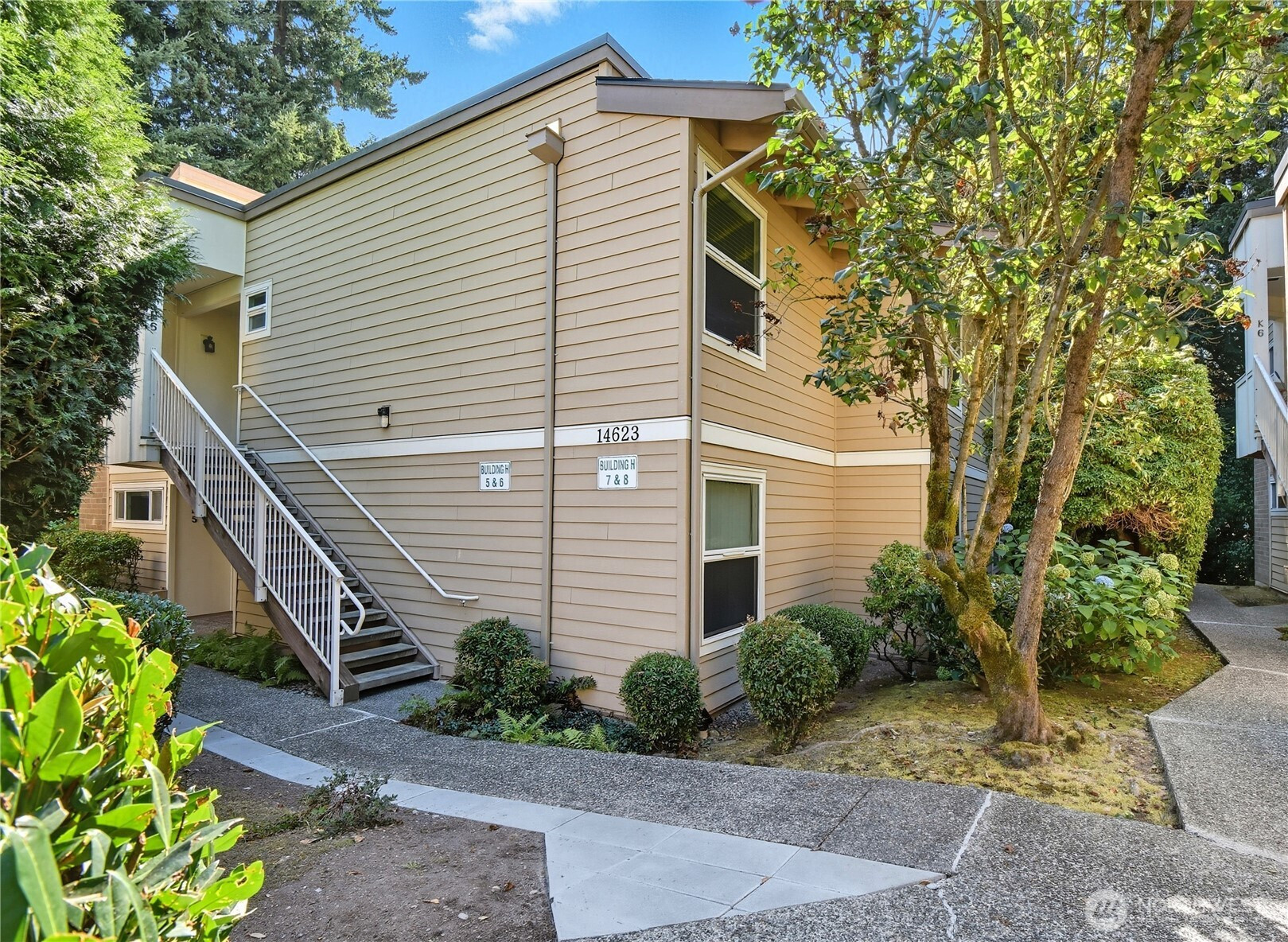 14623 NE 40th Street, Bellevue, WA 98007