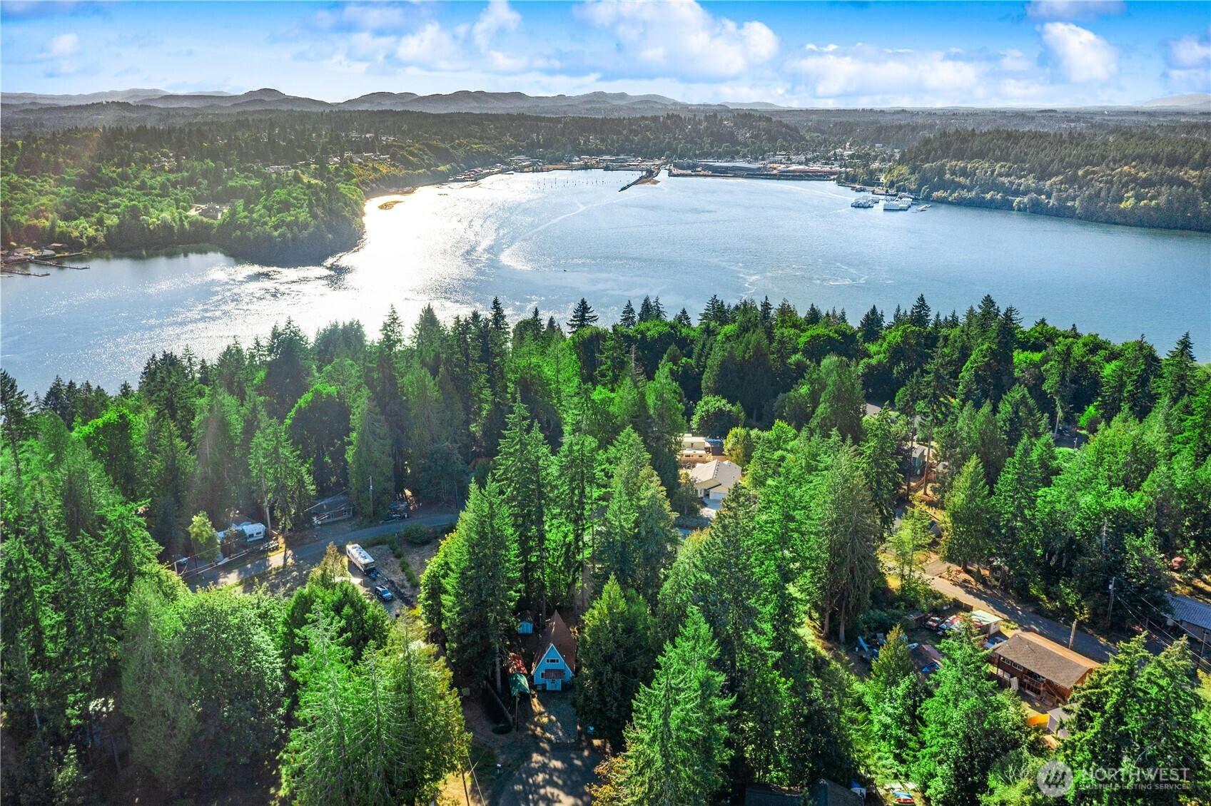 152 E Olympic Place, Shelton, WA 98584