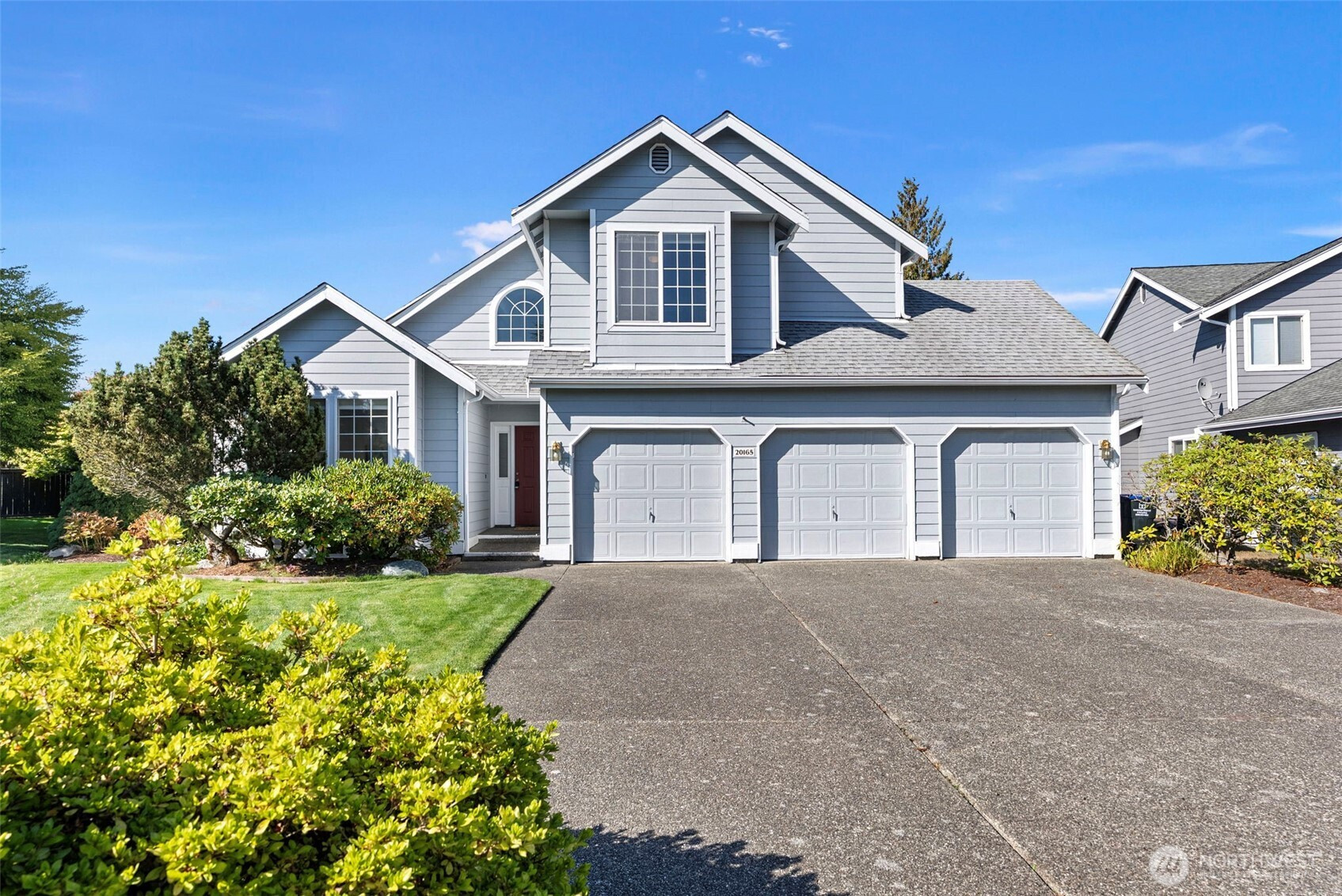 20165 Bue Rund Loop NE, Poulsbo, WA 98370