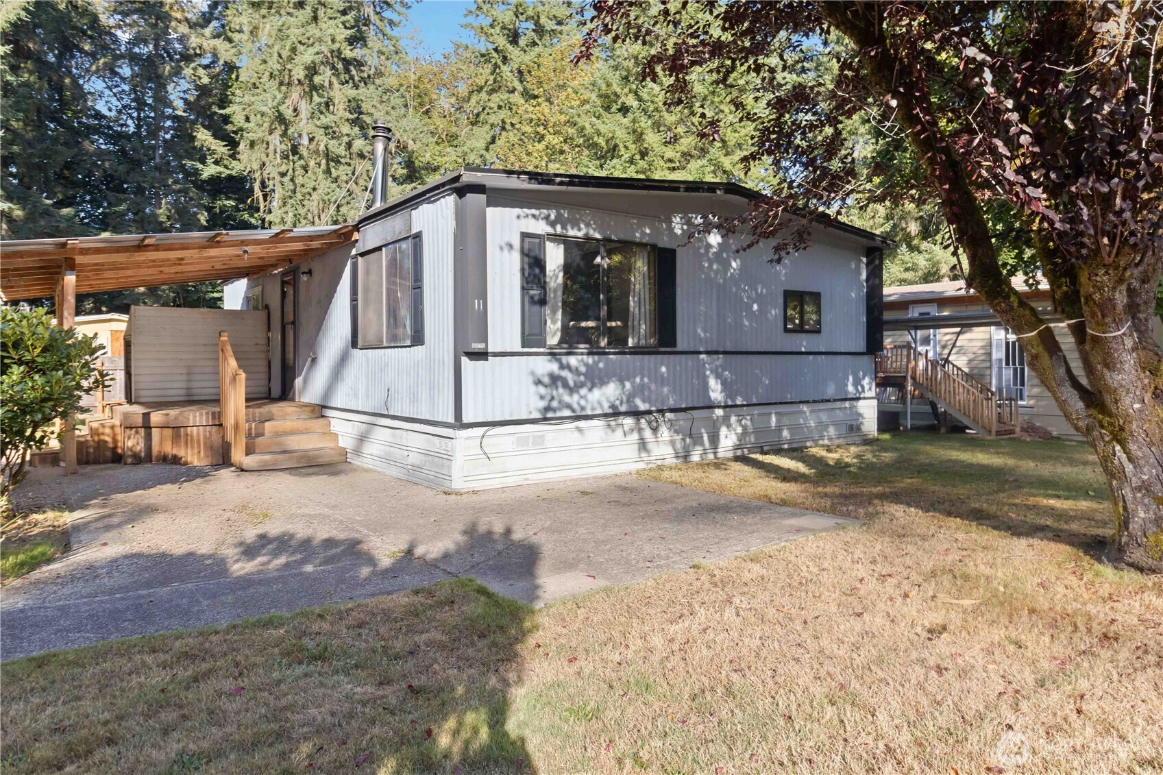 8021 Old Pacific Highway N, Castle Rock, WA 98611