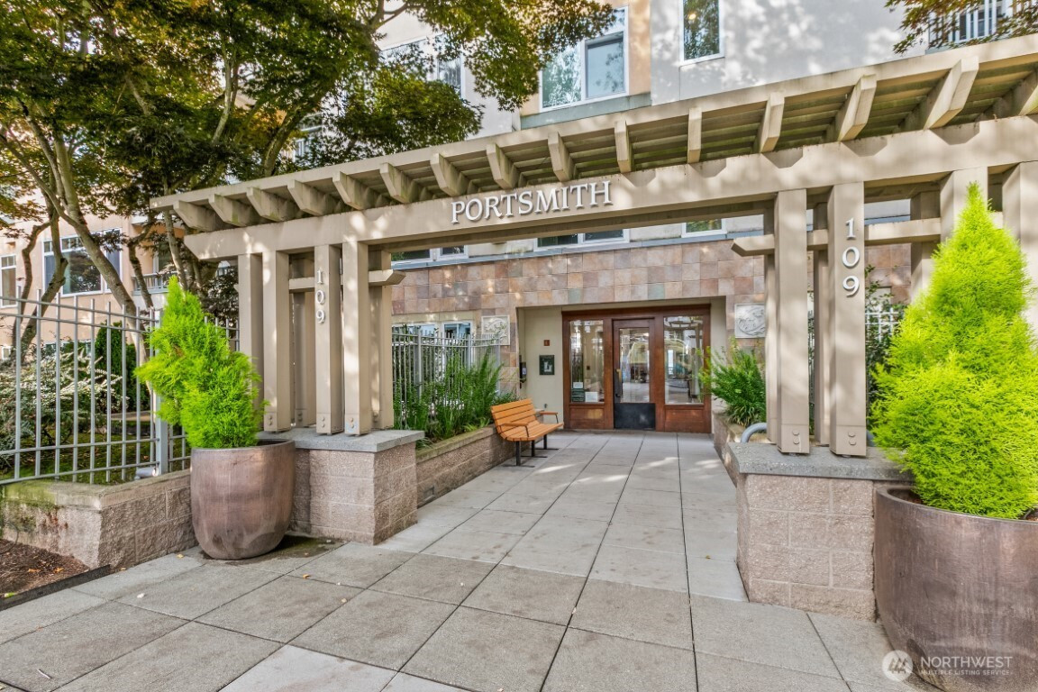 109 2nd Street S, Kirkland, WA 98033