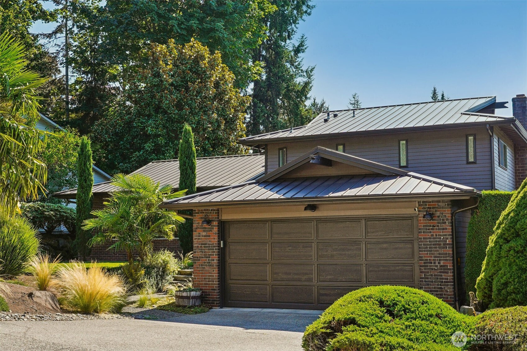 14919 NE 10th Place, Bellevue, WA 98007